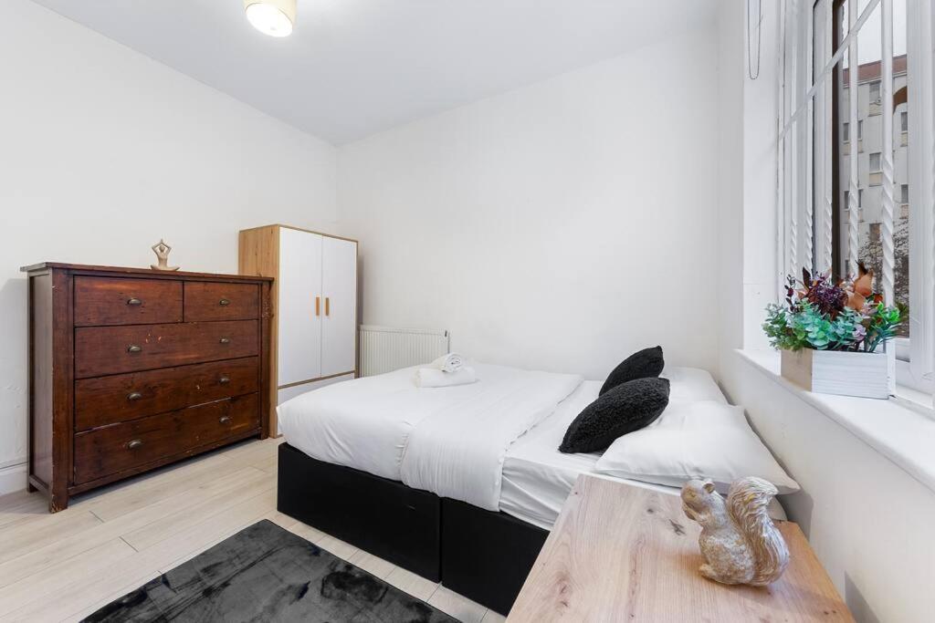 Holiday Home Near Kings Cross Sleep 12 Sp7 لندن المظهر الخارجي الصورة