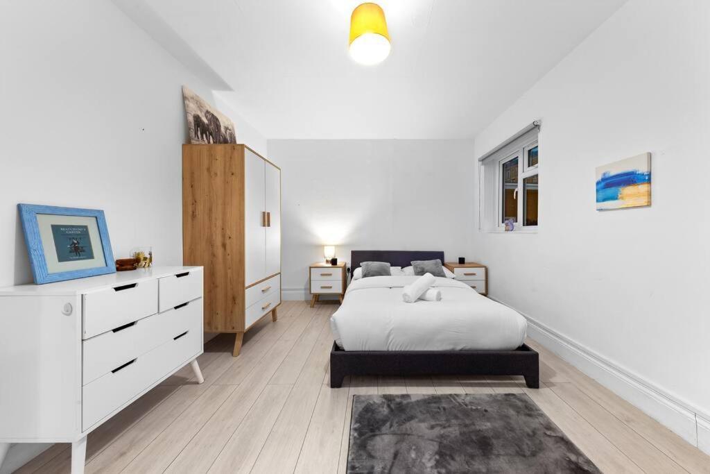 Holiday Home Near Kings Cross Sleep 12 Sp7 لندن المظهر الخارجي الصورة